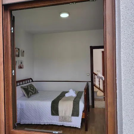 Дом отдыха Casa Dorinda - Malpica, Spacious And Relaxing *