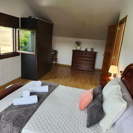 Casa Dorinda - Malpica, Spacious And Relaxing Дом отдыха *