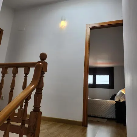 Дом отдыха Casa Dorinda - Malpica, Spacious And Relaxing Мальпика