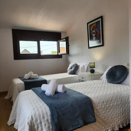 Nyaraló Casa Dorinda - Malpica, Spacious And Relaxing