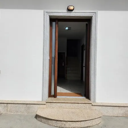 Nyaraló Casa Dorinda - Malpica, Spacious And Relaxing Malpica