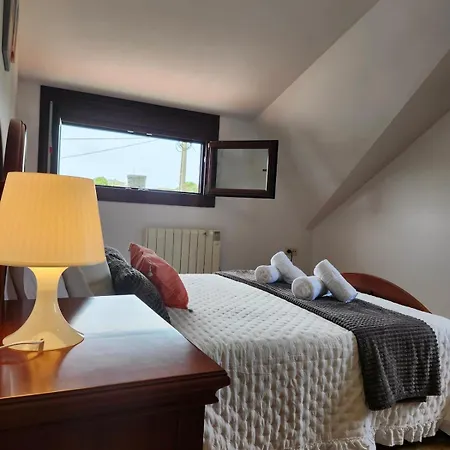Casa Dorinda - Malpica, Spacious And Relaxing Дом отдыха *