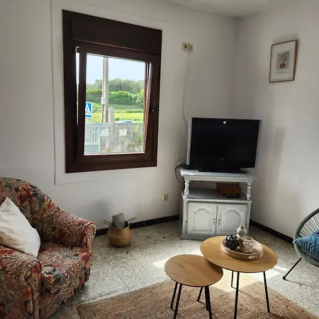 Casa Dorinda - Malpica, Spacious And Relaxing * Malpica